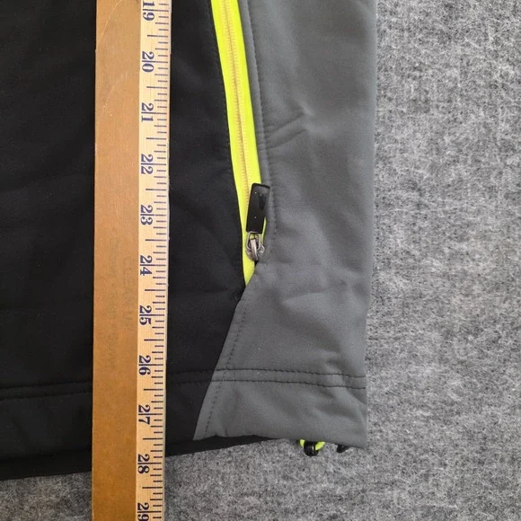 Men's Black and Blue Jacket - Picture 12 of 15